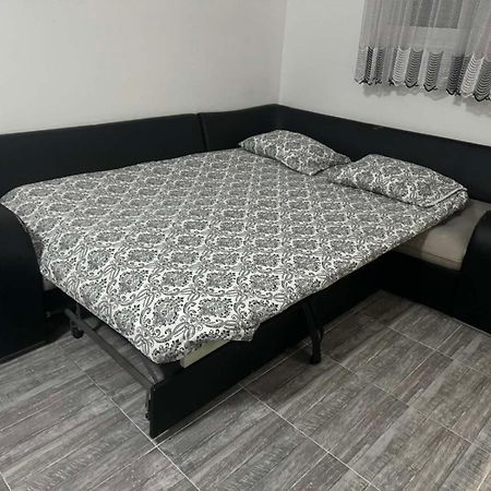 Anita Guest House Tivat Exterior foto